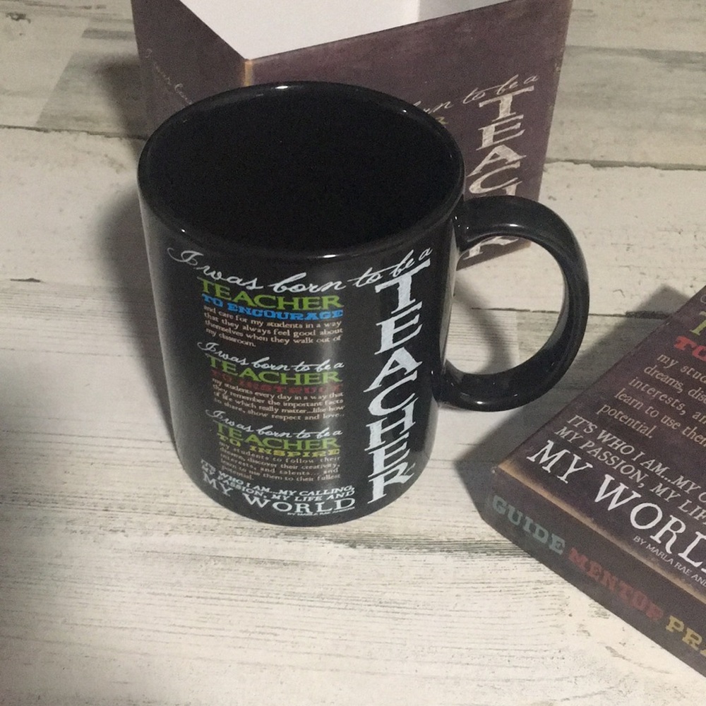 Teacher decorative mug in decorative gift box. New without tags.